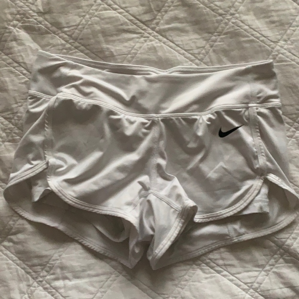 white nike shorts
